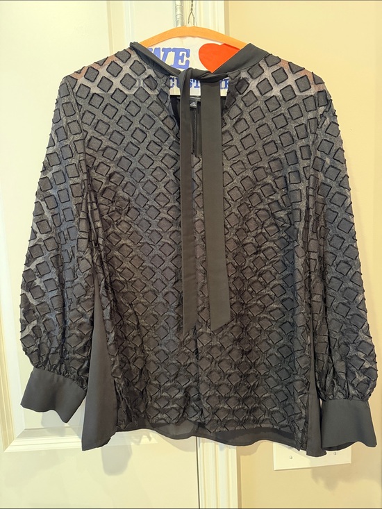 Eloquii Tops - Eloquii Black Textured Tie-Neck Blouse